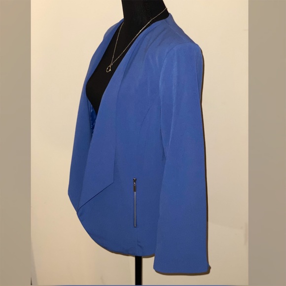 Blazer / Jacket - Picture 2 of 2